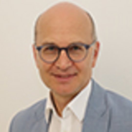 Michael Trieb, vhs-Leiter - Fachbereiche Sprachen, Gesundheit, Gesellschaft und Kultur